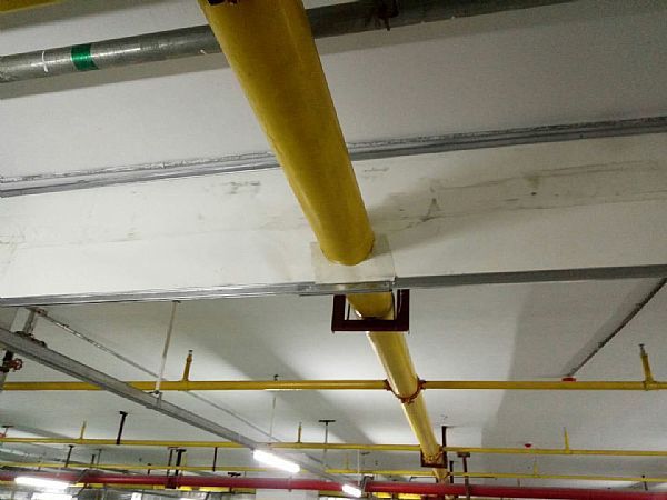 钢质帘片挡烟垂壁